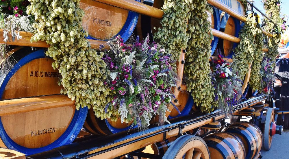 Wagon with Wooden Barrels